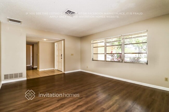 Building Photo - 2631 Cypress Bend Dr