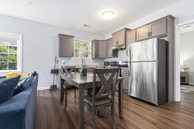 Foto del edificio - 1141 Moton Ave SW