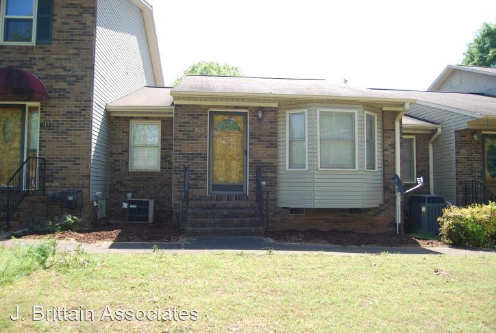 Primary Photo - 2 br, 2 bath House - 315 Church Avenue, NE