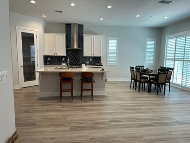 Building Photo - Epic REA - Brighton Landing Village 3 BR/2 BA Home Built in 2022 on 1 Level - Vacaville