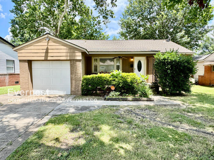 Foto principal - 2547 S Pittsburg Ave
