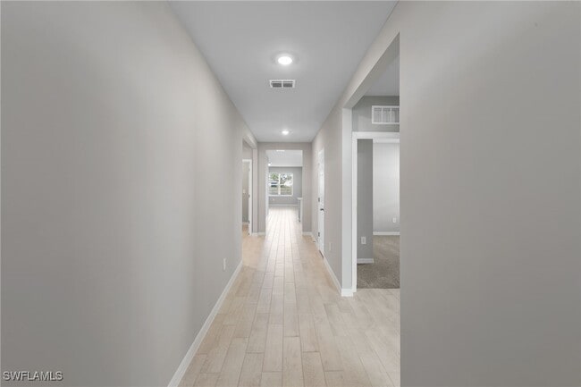 Foto del edificio - 3639 Crosswater Dr