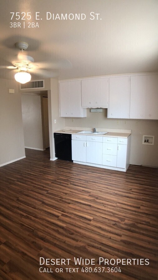 Foto del edificio - 7525 E Diamond St