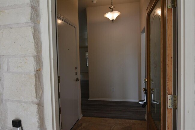 Foto del edificio - 1303 Horseshoe Ranch Dr