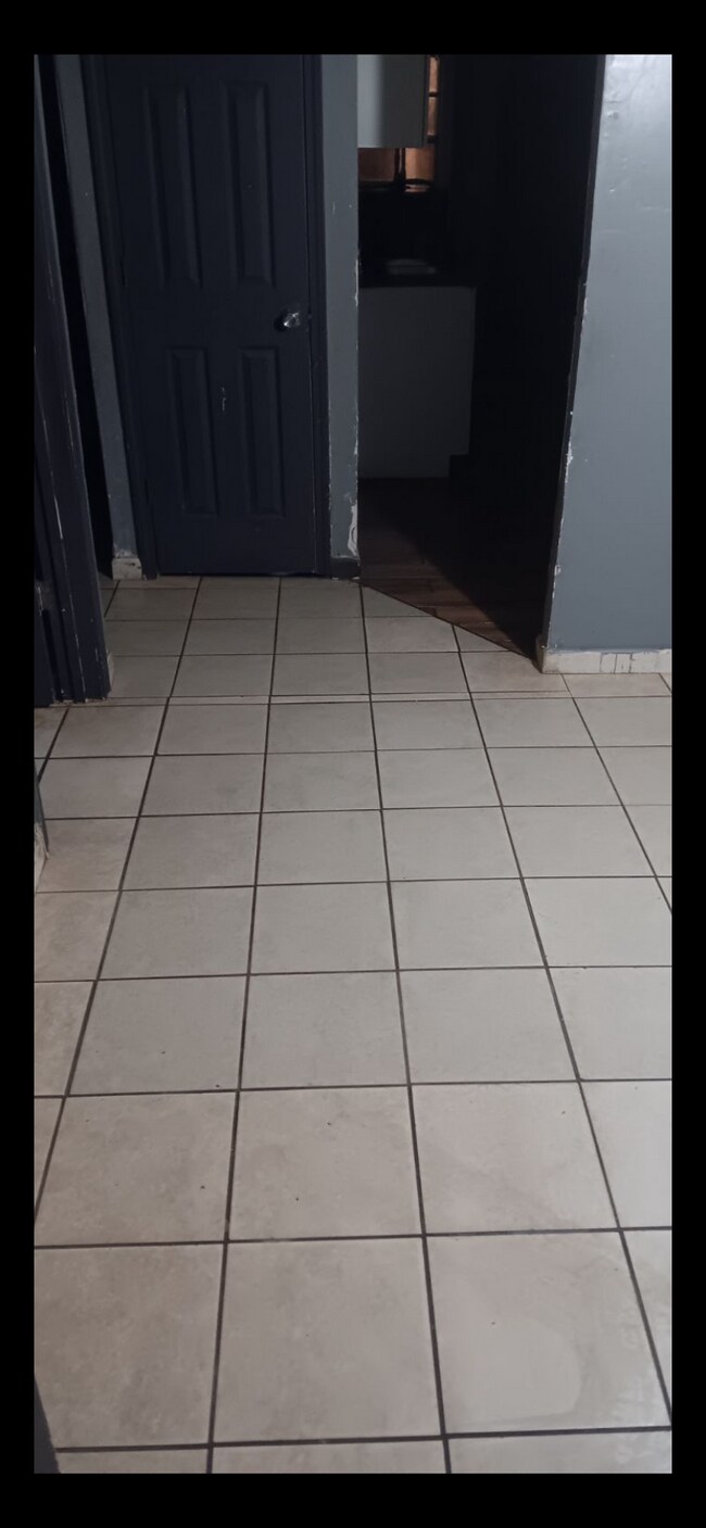 Foto del edificio - 1247 Hall St