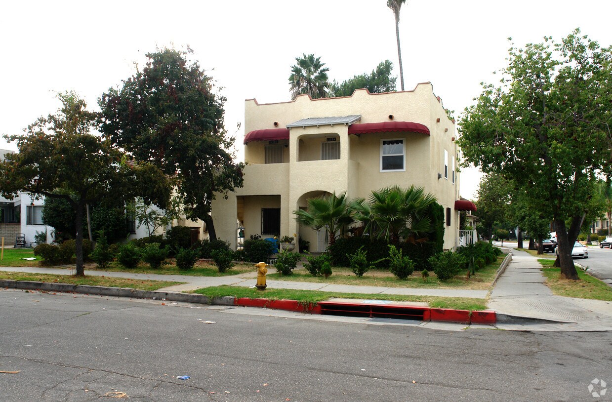 Primary Photo - 1157 San Rafael Ave