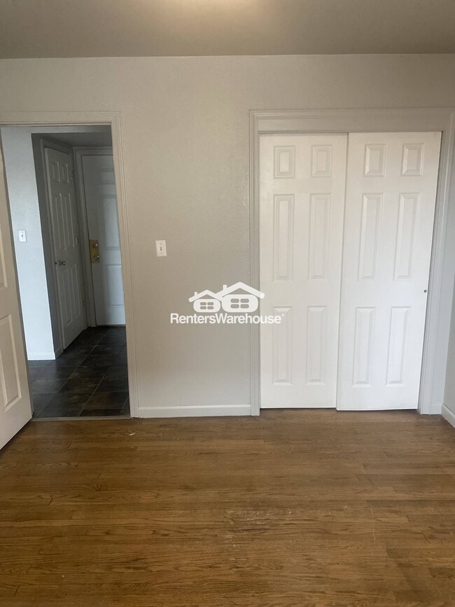 Foto del edificio - 1418 W Mitchell St
