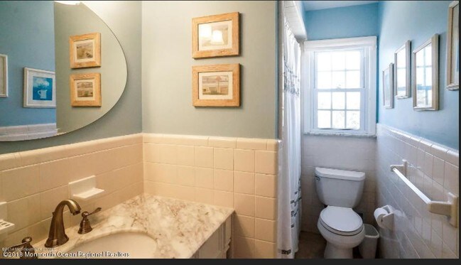 Foto del edificio - 326 Bay Ln