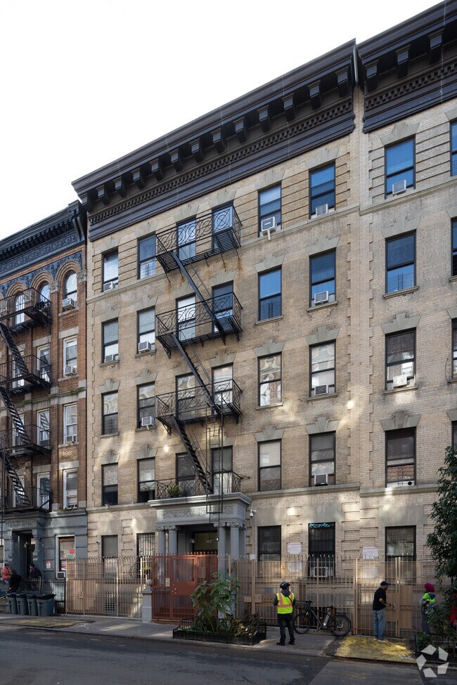 Building Photo - 508 W 162nd St