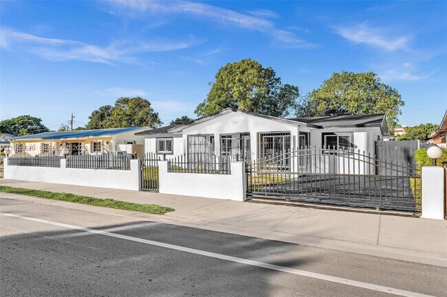 Foto del edificio - 560 Perviz Ave