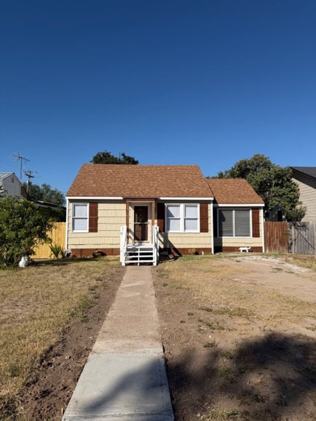 Primary Photo - 1005 N 3rd St