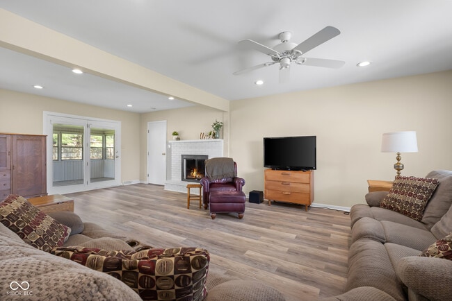 Foto del edificio - 3390 Carolina St