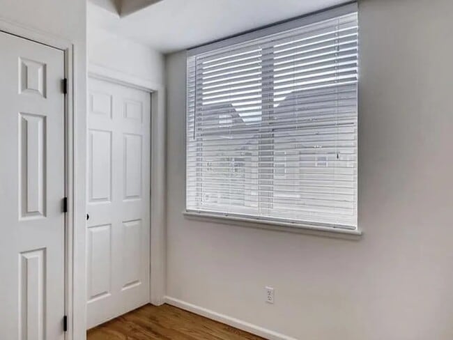 Building Photo - 5453 Water Tower Promenade