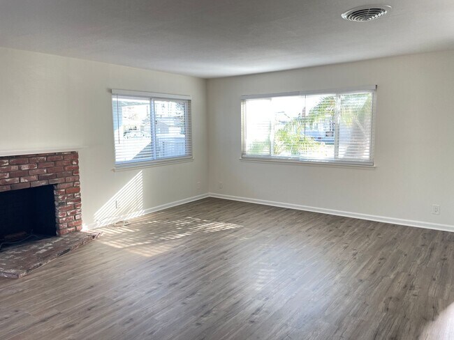 Building Photo - Welcome to Surf City and Enjoy the HB Life...