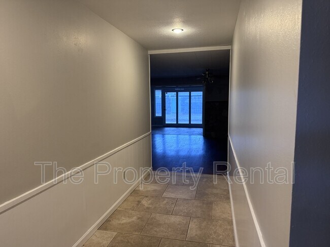 Foto del edificio - 2118 Westbrook Ave