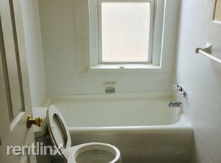 Foto del edificio - 1 br, 1 bath Apartment - 507 Norton Pkwy 2c