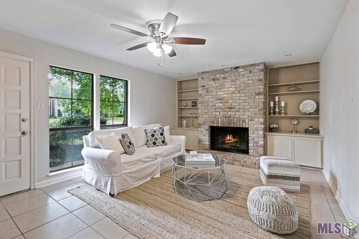 5333 Heatherstone Dr, Baton Rouge, LA 70820 House Rental in Baton