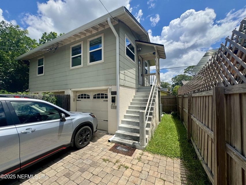 Foto principal - 1431 Dancy St