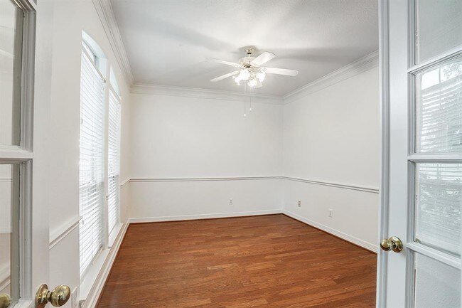 Building Photo - 24402 Falcon Point Dr