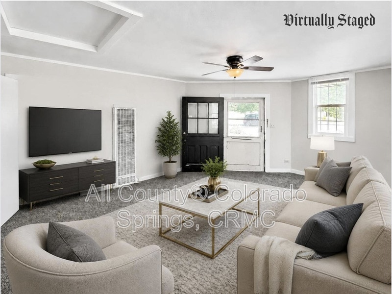 Photo - 215 E Dale Street