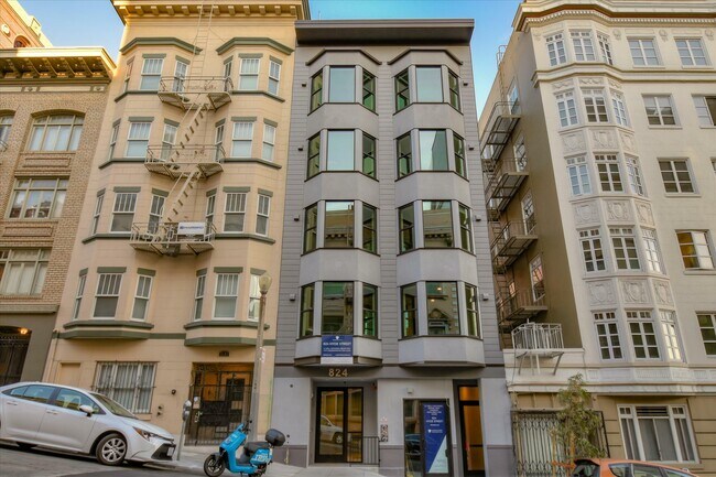 Building Photo - 824 Hyde St