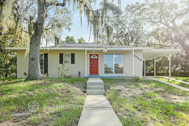 Building Photo - 6960 Treehaven Dr