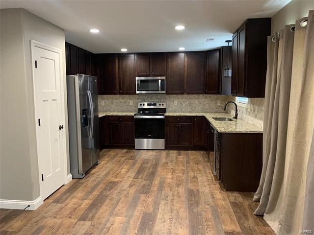 Building Photo - 29493 Walnut Valley Ct