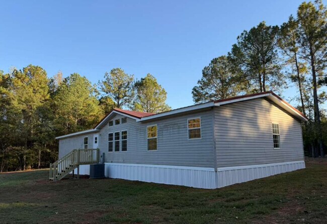 Foto del edificio - 379 Brookside Dr