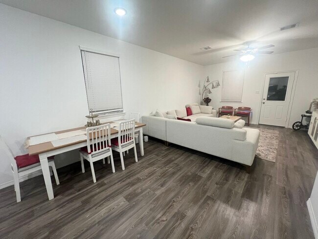 Building Photo - 23206 Wise Walk Dr