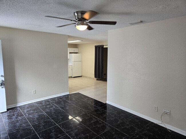 Foto del edificio - 1400 37th St S