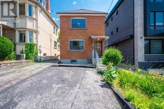 Building Photo - 393 Glenholme Ave