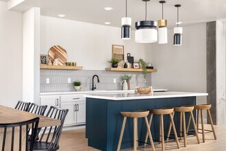 Interior Photo - Compass