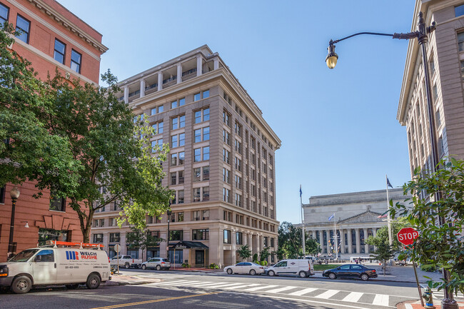 Building exterior - 701 Pennsylvania Ave NW