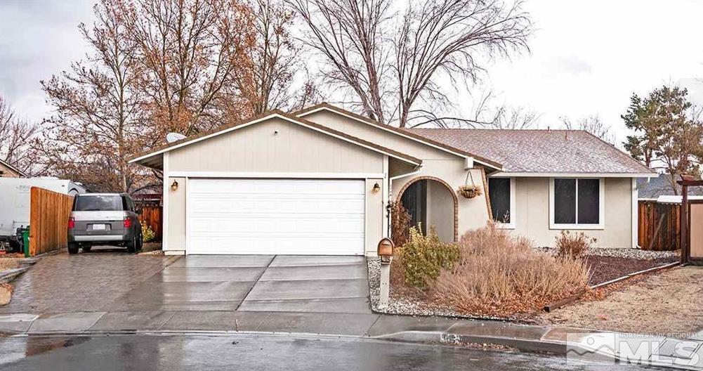 Primary Photo - 2394 Fernwood Ct