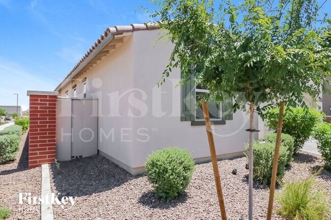 Foto del edificio - 13581 N 141st Ln