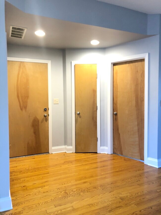 Vestíbulo - 7654 N Greenview Ave