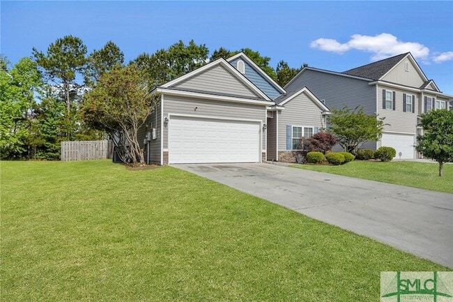 Building Photo - 124 Waverly Way