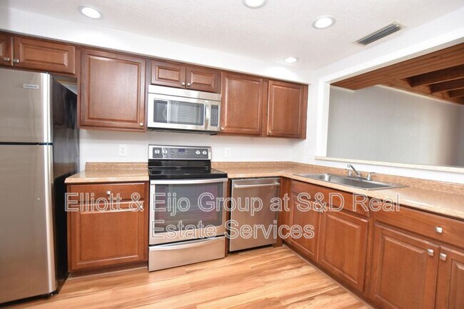 Foto del edificio - 2215 9th St SE