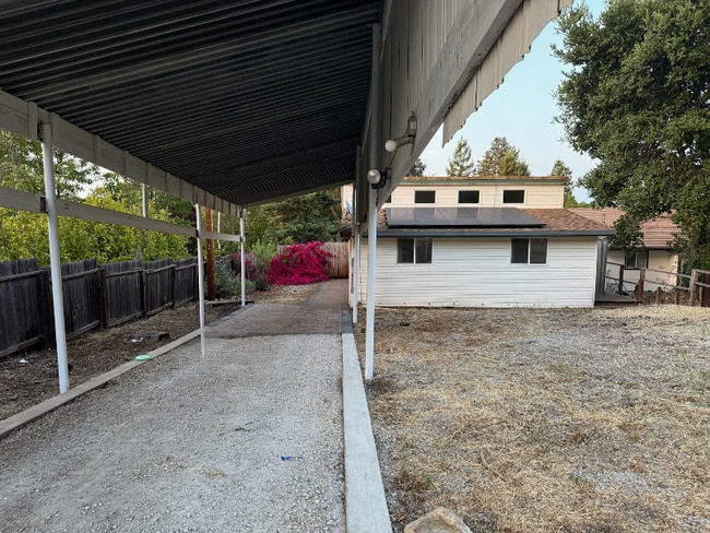 Building Photo - 27181 Adonna Ct