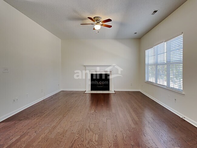 Foto del edificio - 5415 Rock Creek Court
