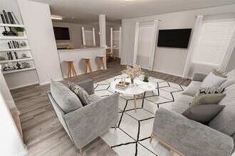 Building Photo - 18606 Paddys Crk Trl