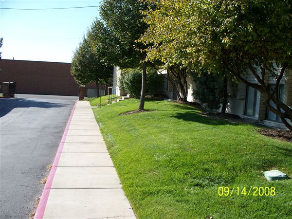 Building Photo - 2255 S 200 E