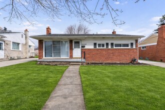 Building Photo - 23446 Calvin St