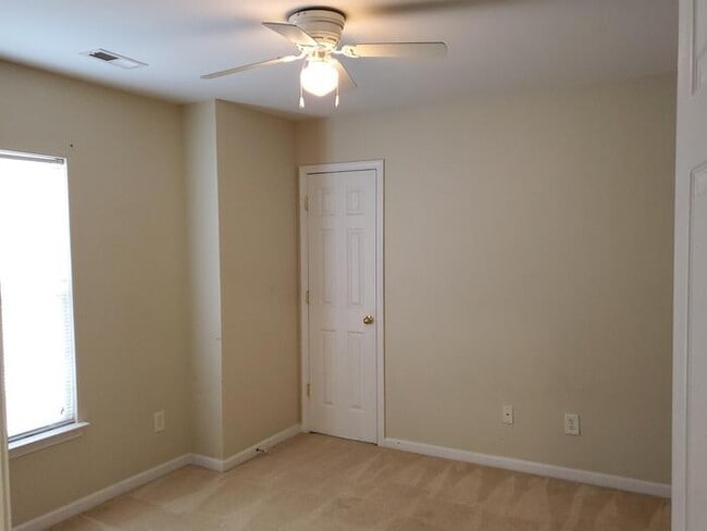 Building Photo - 8442 Magnolia Springs Dr