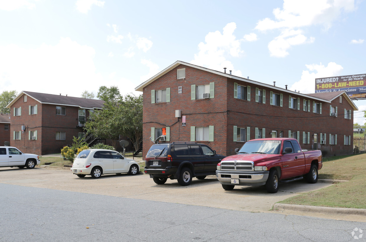 Primary Photo - Havenbrook Court Apartments