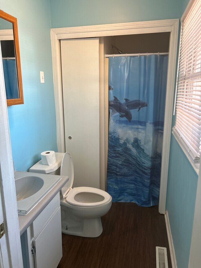 Foto del edificio - 717 Dogwood Ln