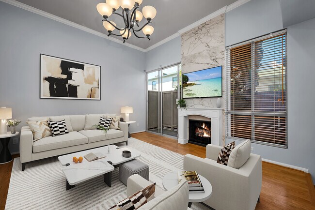 Bright and open - 1144 17th St
