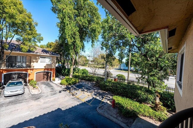 Foto del edificio - 4197 N Haverhill Rd