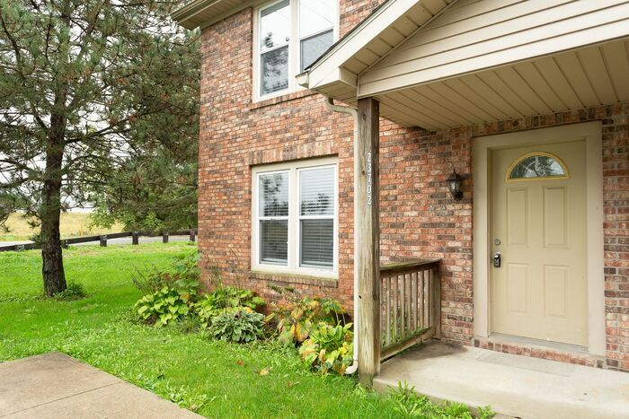 Primary Photo - Peaceful 3 Bedroom in Cicero!