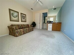 Building Photo - 25410 Alicante Dr